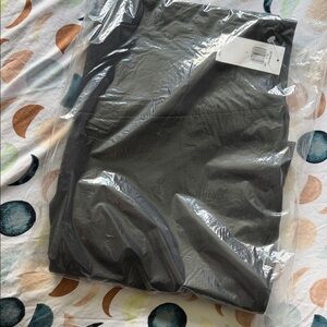 Never worn old navy black ribbed pants